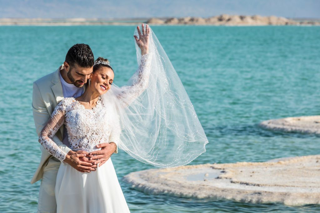 Ocampo Weddings Jenny and Guy Post Wedding Shoot at the Dead Sea